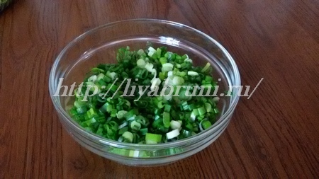 Простой и вкусный салат из капусты